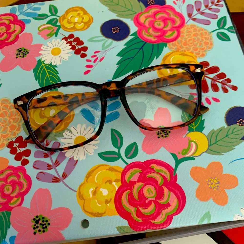 Blue light glasses